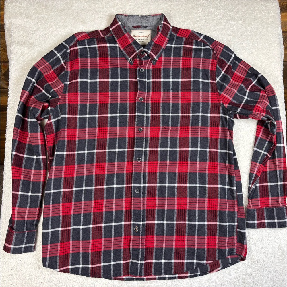 Weatherproof Red and Black Plaid Button-Down Shirt Vintage Style